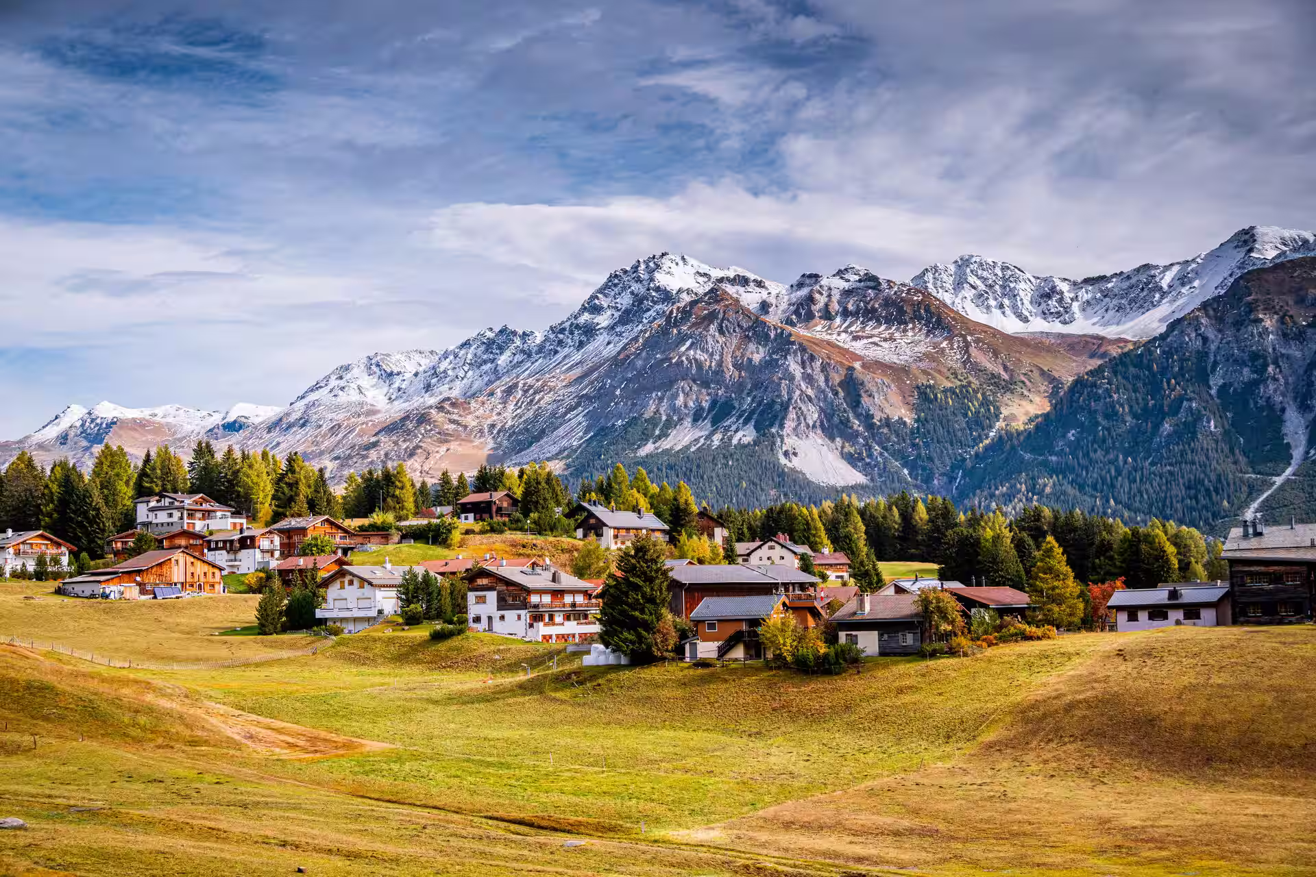 Explore the outdoors of Graubünden, Switzerland with local guides