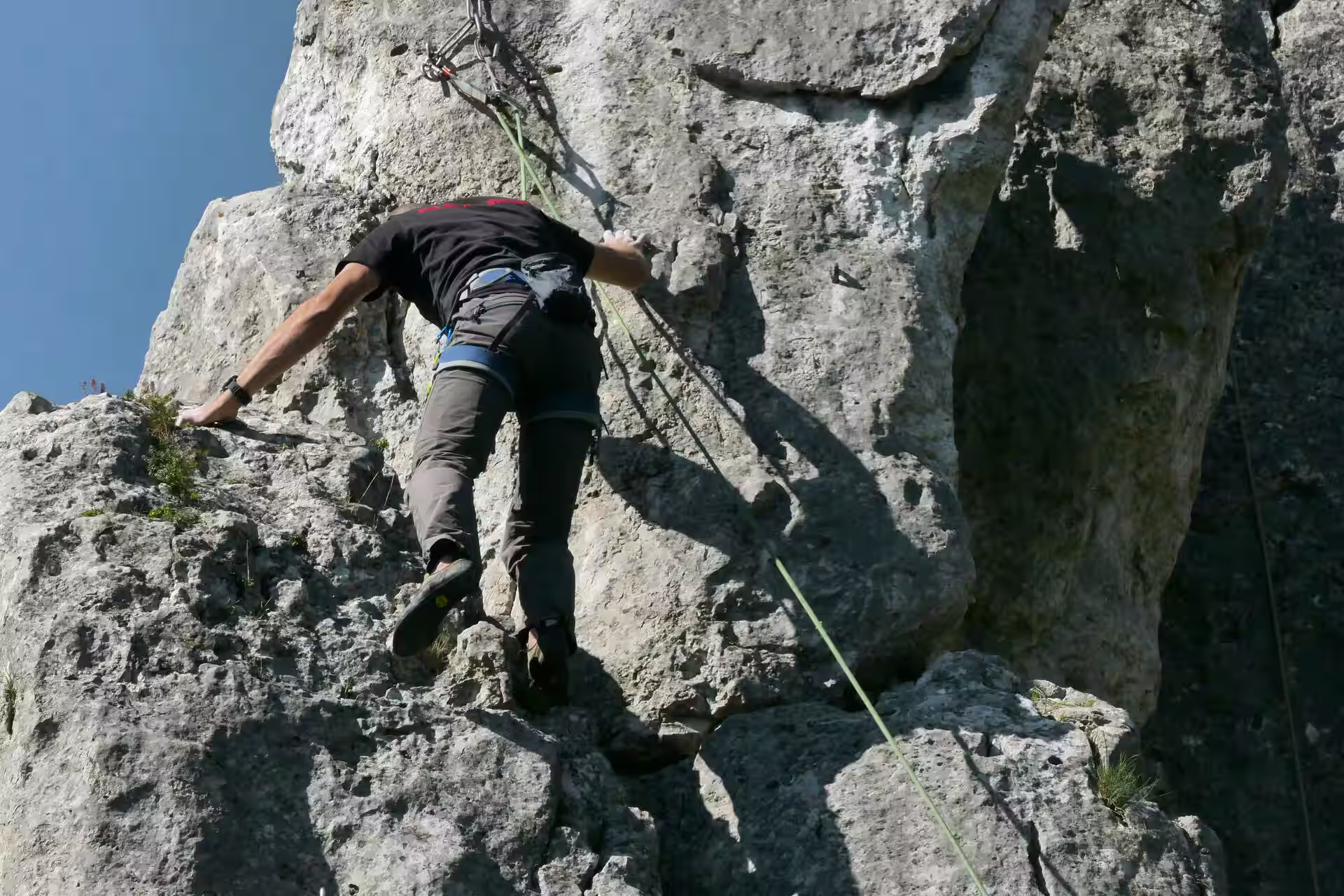 Rock Climbing in Graubünden, Switzerland – Best Spots & Local Tips