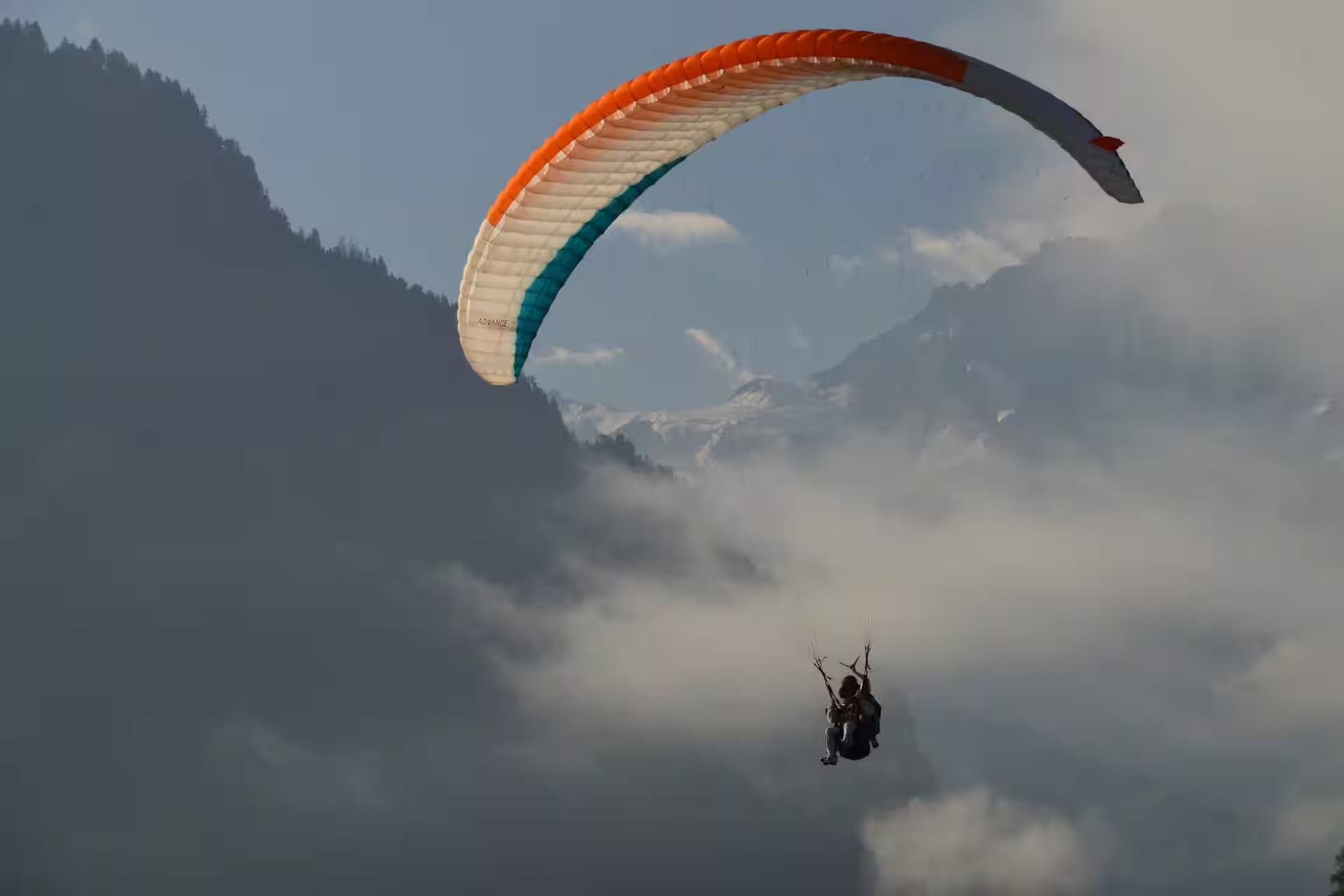 Paragliding in Valais, Switzerland – Soar Over Alpine Valleys & Peaks